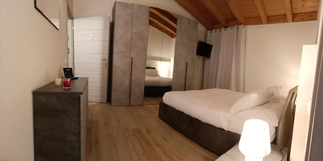Berzo San Fermo B&B In Fattoria מראה חיצוני תמונה